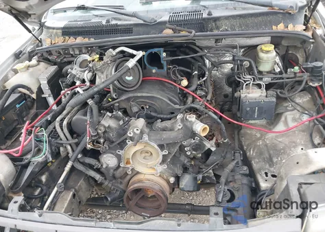 2002 Jeep Grand Cherokee Laredo from USA, damaged, VIN 1J4GX48N42C245591